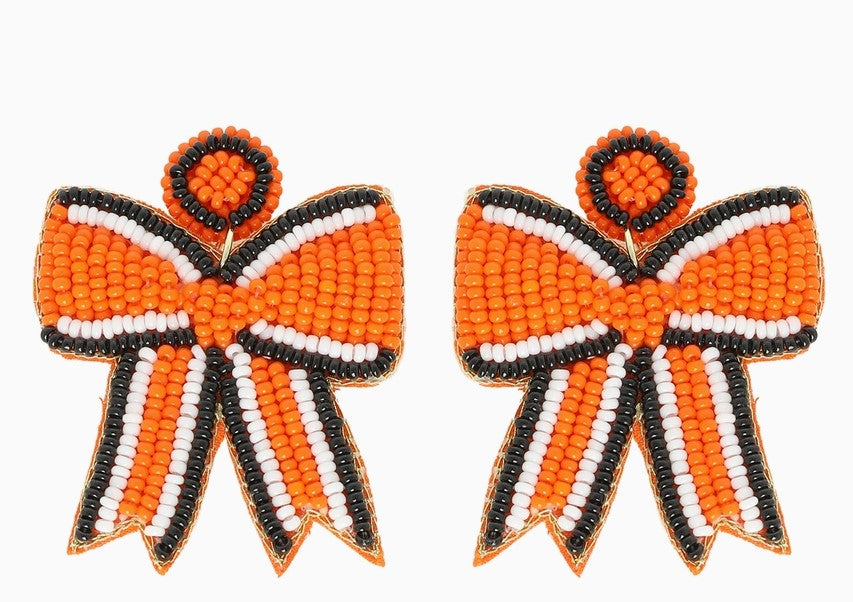 Bow beaded earrings